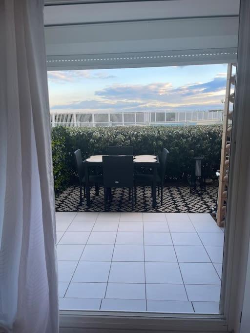 Appart Frontignan Sur La Plage, Piscine, Wifi, Tv, Netflix Экстерьер фото